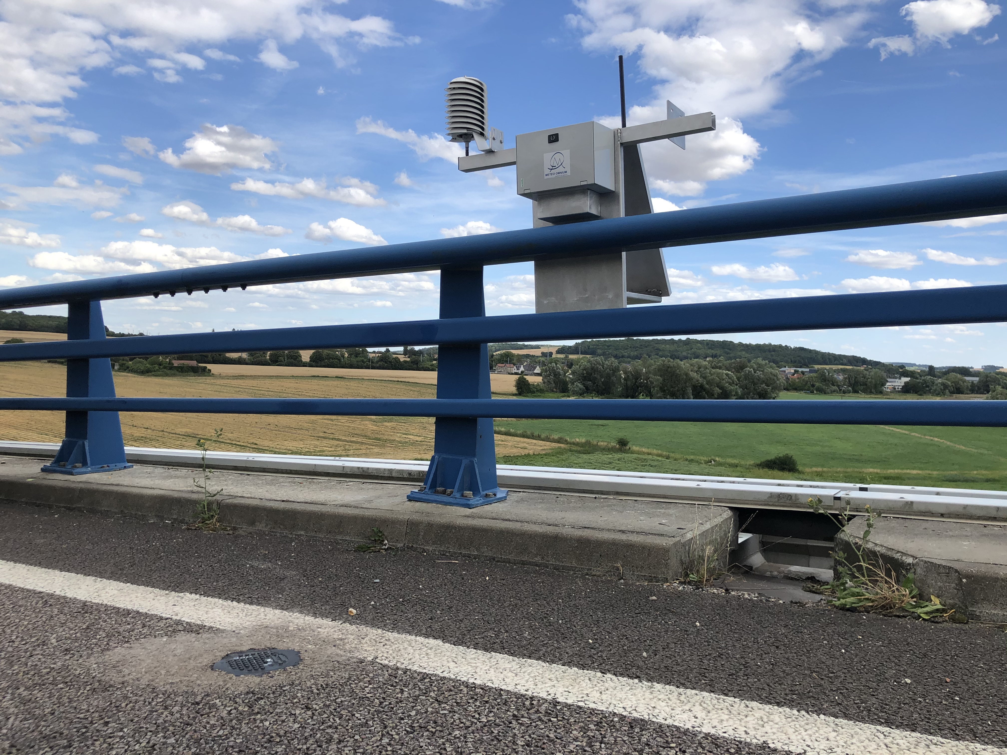 Bridge weather station road sensor