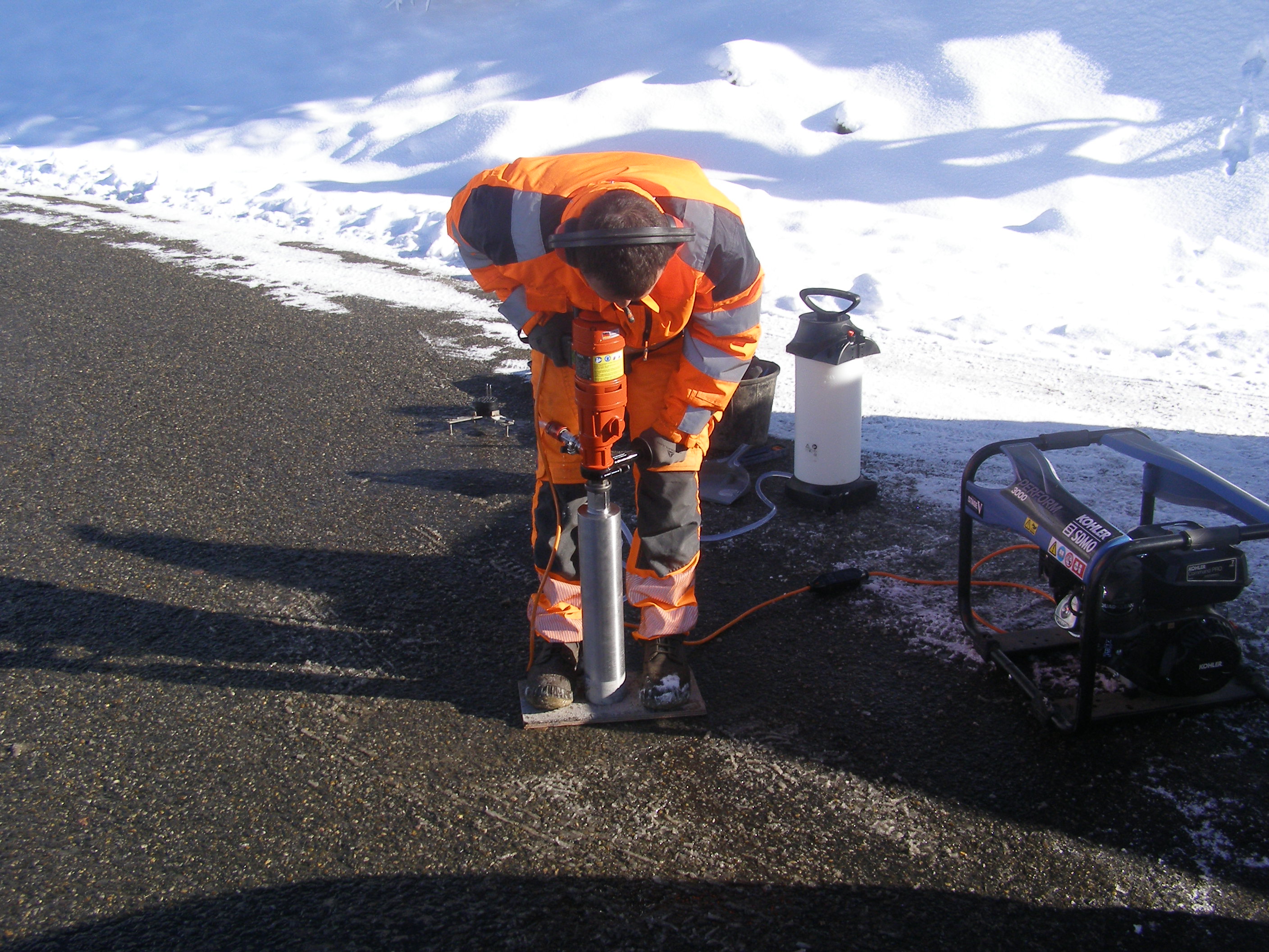 travaux pose capteur routier chaussee genie civil 