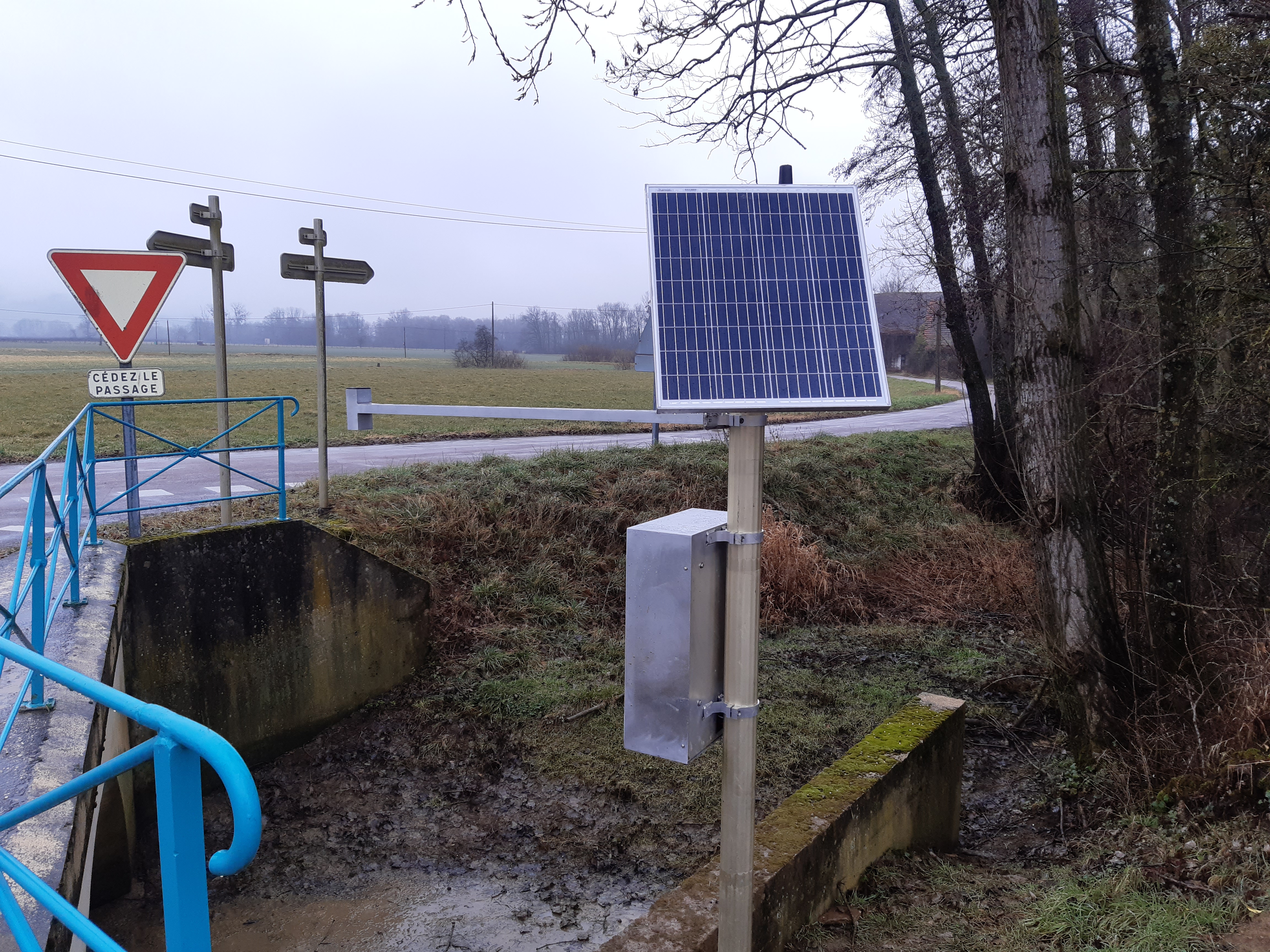water level flow station meteo hydrologique
